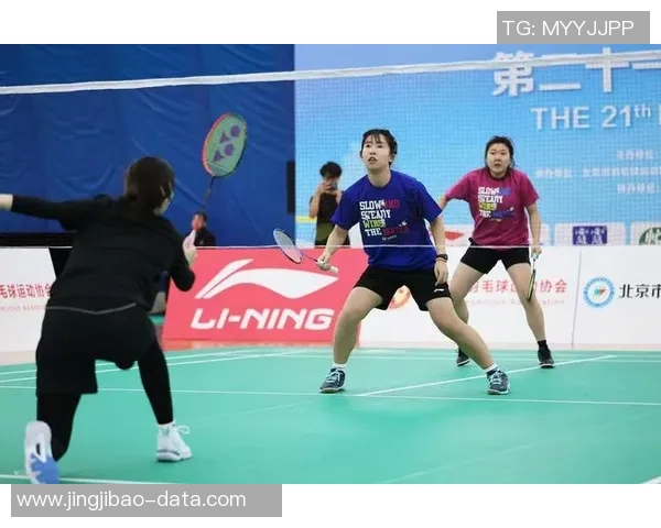 羽毛球速度新纪录北京羽毛球队再创辉煌成就引发热议