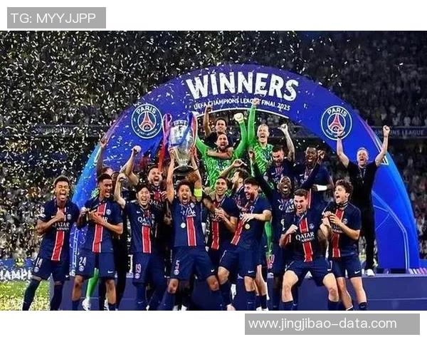 西甲焦点战曼城大胜巴萨争议判罚引发全场热议