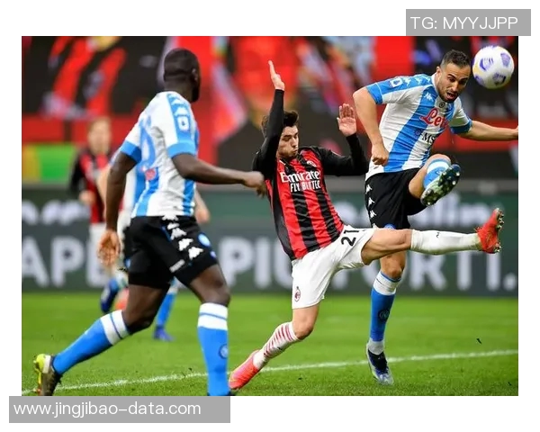 西甲激战：那不勒斯大胜AC米兰点球大战引发全场狂欢